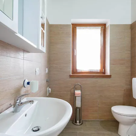 Дом отдыха Locazione Turistica Casa Martina - Nat540